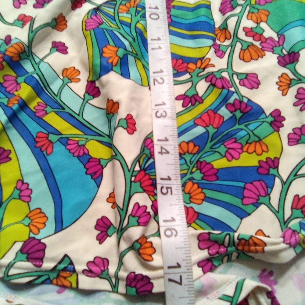 SWIM SYSTEM COLLECTION TOP - Picture 4 of 6